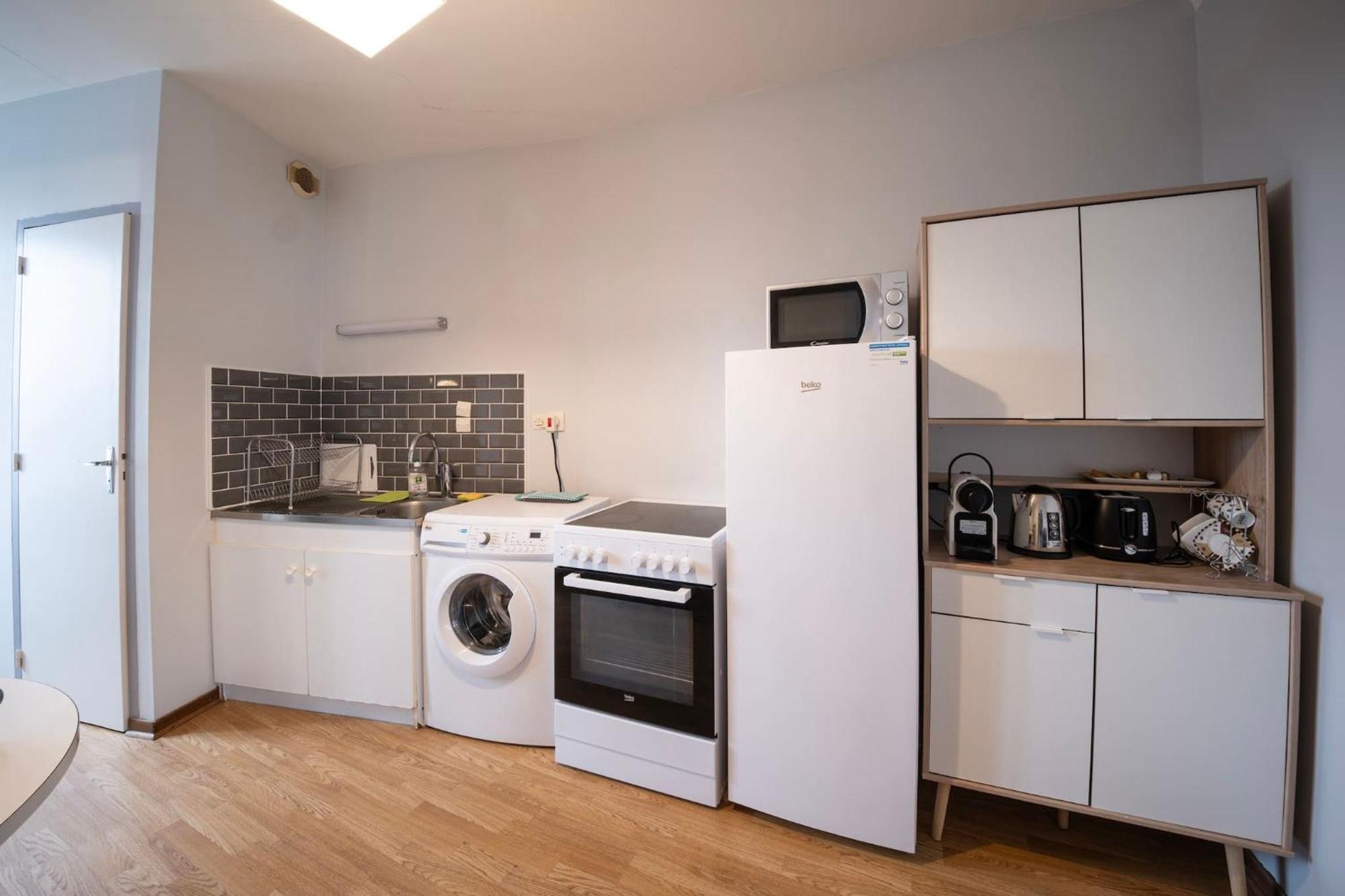 Grand Studio ✰ 35M² ✰ Centre ✰ 4Pers/2Lits ✰ Cuisine ✰ Wifi Cande Екстер'єр фото