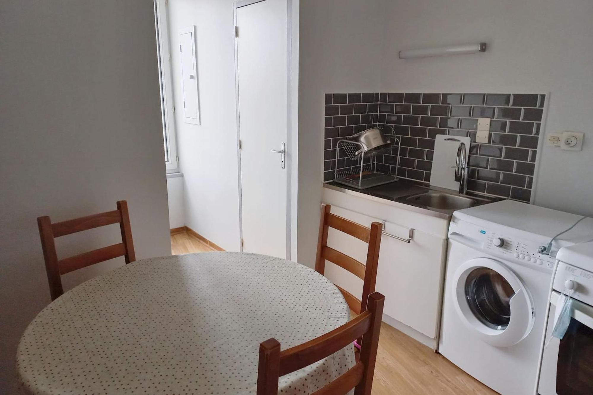 Grand Studio ✰ 35M² ✰ Centre ✰ 4Pers/2Lits ✰ Cuisine ✰ Wifi Cande Екстер'єр фото