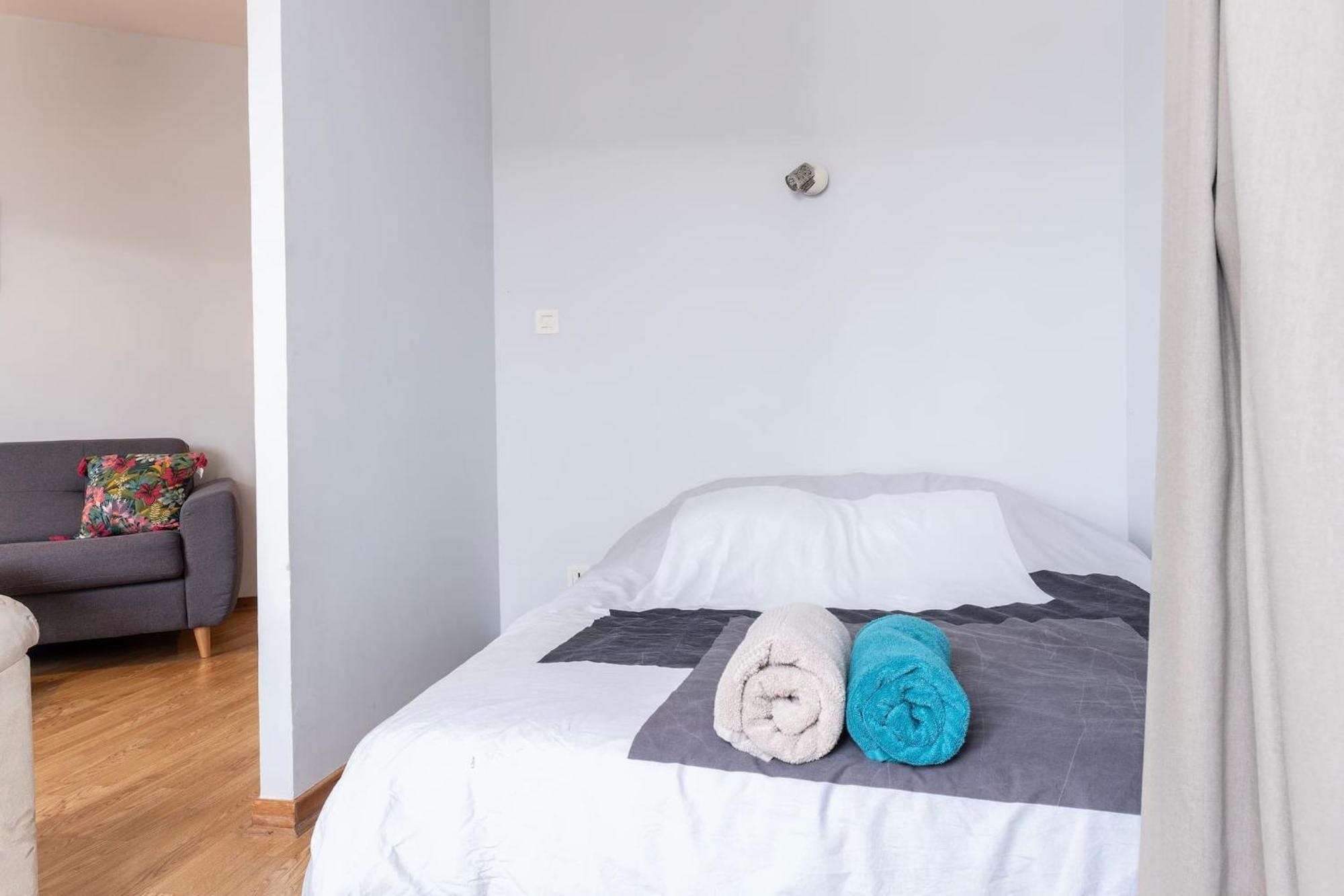 Grand Studio ✰ 35M² ✰ Centre ✰ 4Pers/2Lits ✰ Cuisine ✰ Wifi Cande Екстер'єр фото